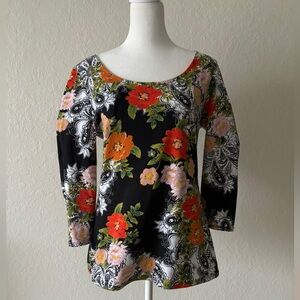 Boston Proper Cotton/Spandex Floral Scoopneck Top size M. Made in USA!